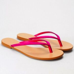 BRAND NEW WELLSFOUNTN COMFORT SKINNY STRAP PATENT LEATHER FLIP FLOPS SANDAL